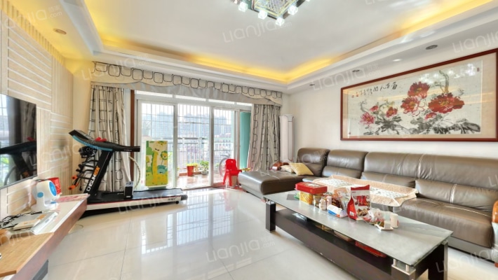 金领公馆二手房实景图