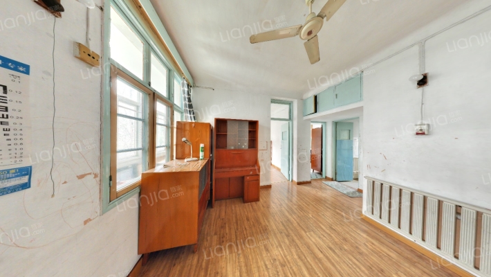 科大东区二手房实景图