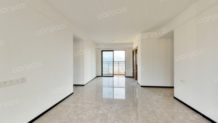 龙光·玖悦城二手房实景图