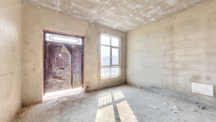 天一镜台山一期香颂二手房实景图