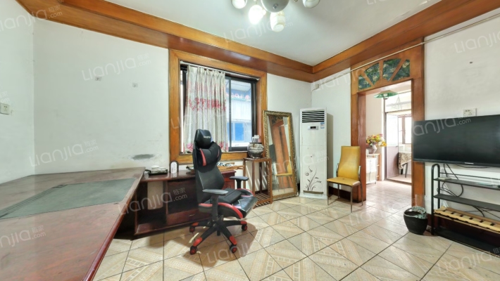 牛沙馨苑二手房实景图