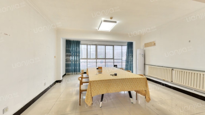 长城花苑二手房实景图