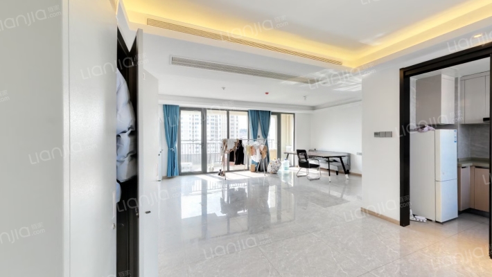 烟台芝罘吾悦广场二手房实景图