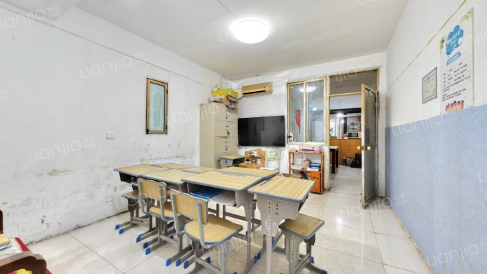 清溪东路80号二手房实景图