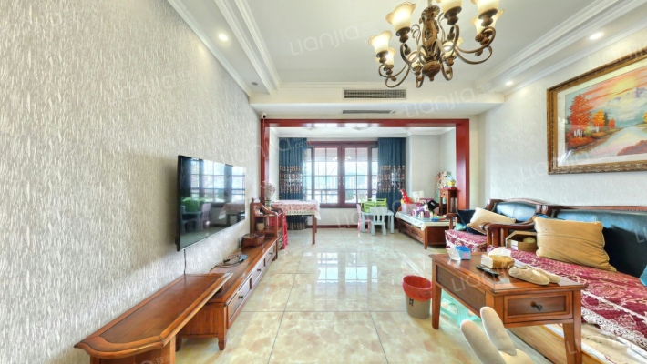 银城云水间二手房实景图