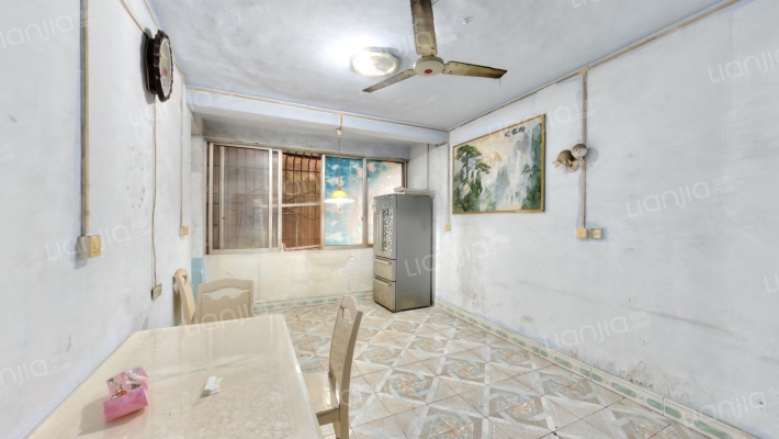 外南街401号院二手房实景图