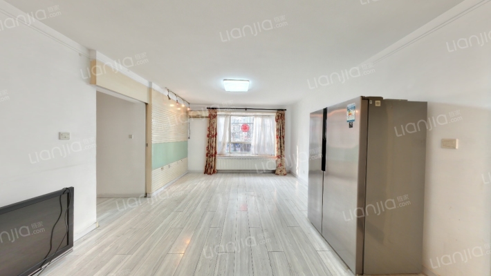 国典华园二手房实景图