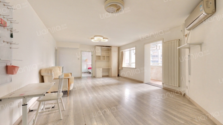 力鸿花园二手房实景图