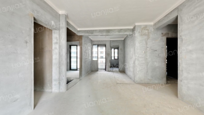 赣地佳苑二手房实景图