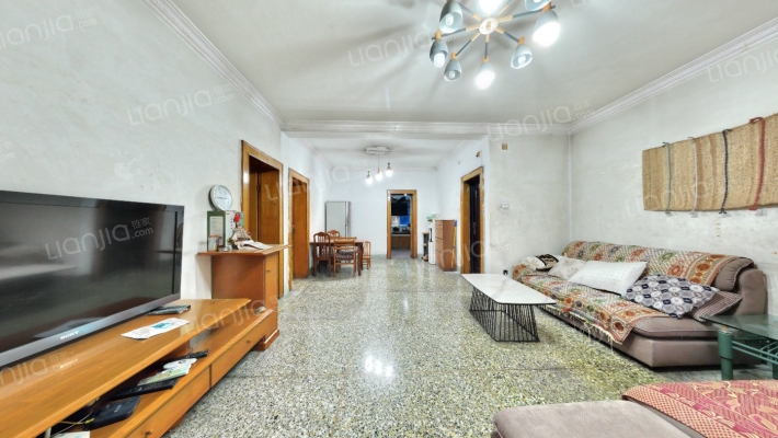 西南财经大学教师宿舍二手房实景图