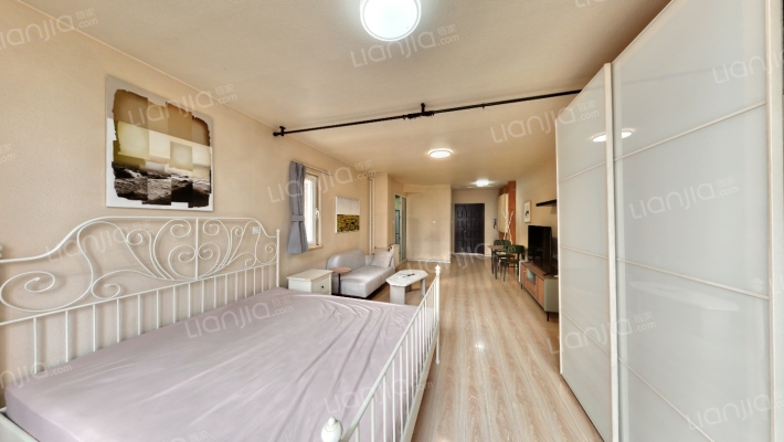 宝星国际二期二手房实景图