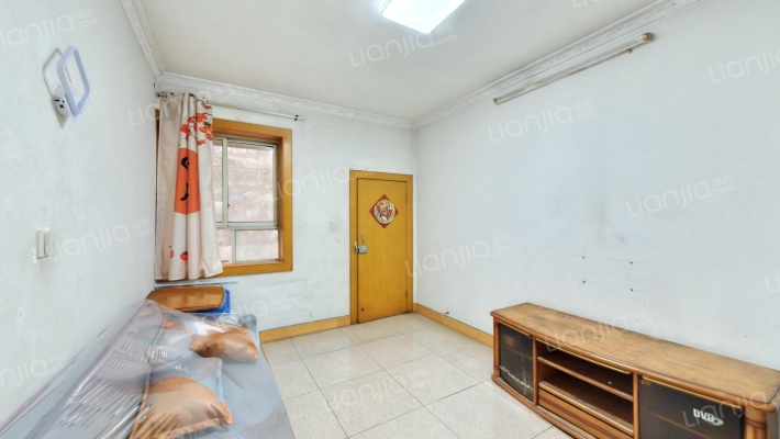 曾家岩社区二手房实景图