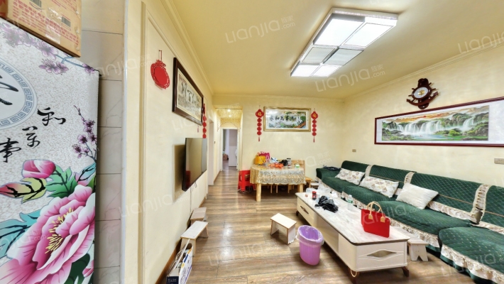 银莲路二手房实景图