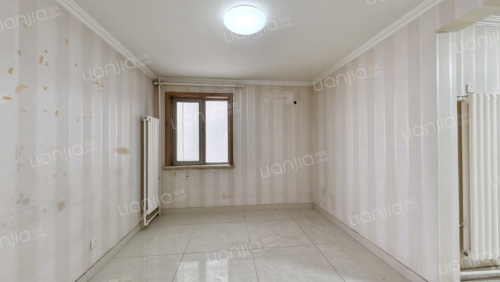 北影小区二手房实景图