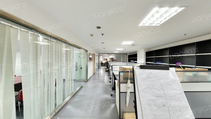 老三届▪世纪星大厦二手房实景图