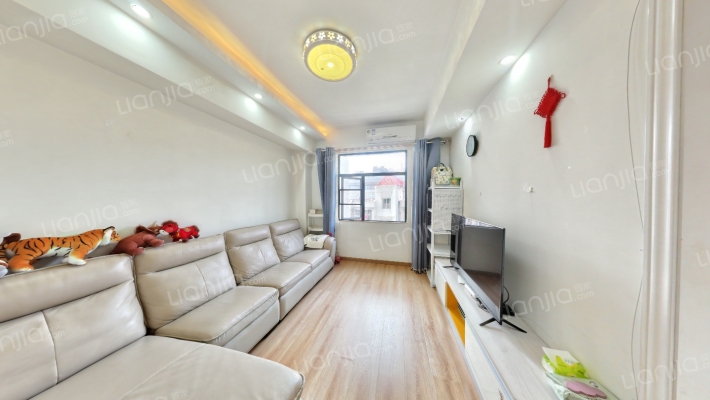 广东电大宿舍二手房实景图