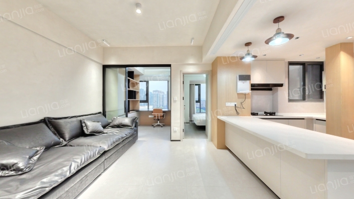 和泓四季E区二手房实景图