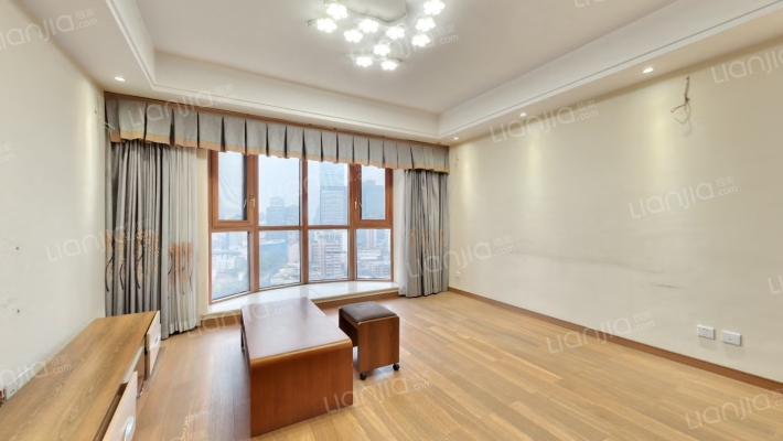 建银大厦二手房实景图