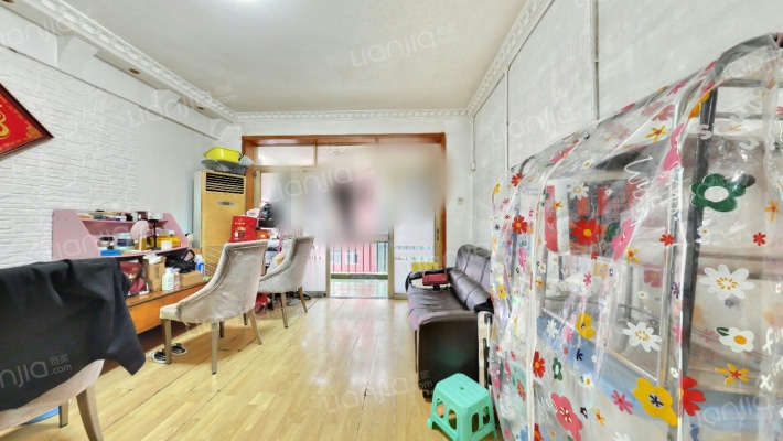 体委宿舍二手房实景图