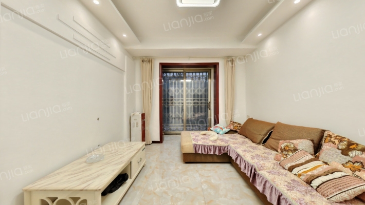 莲花社区二手房实景图