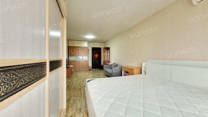 珠江拉维小镇二手房实景图