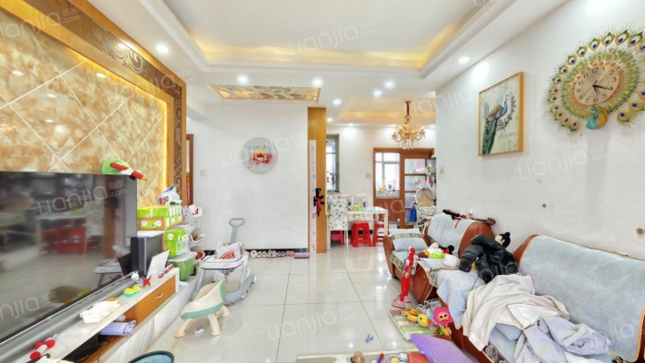 美丽湾畔花园二手房实景图