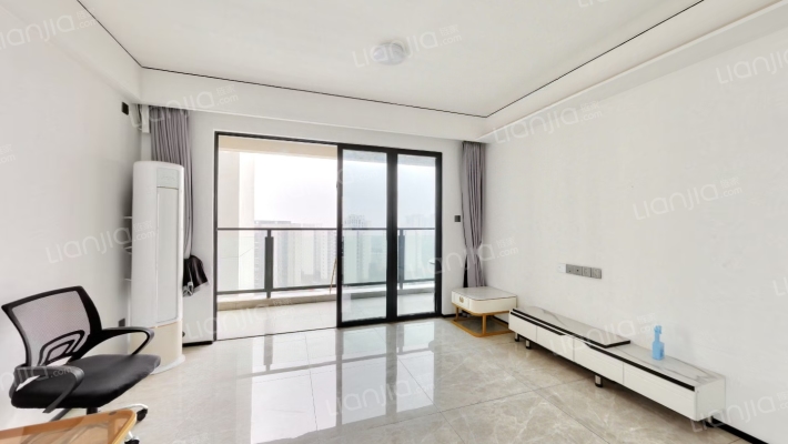 莞民投·和昌莞月湾二手房实景图