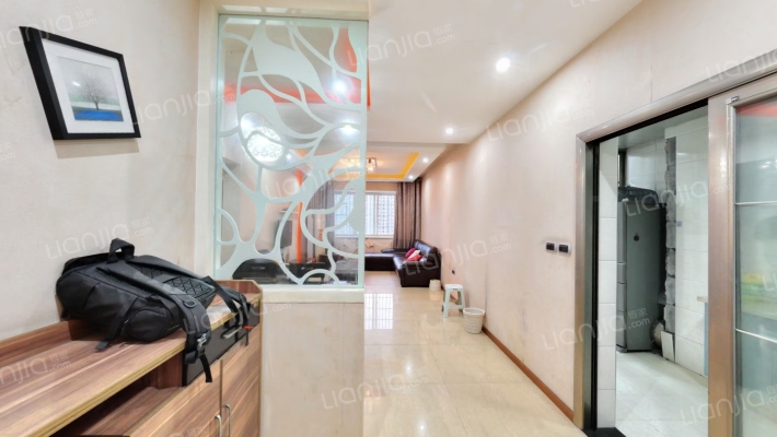 世纪华庭二手房实景图