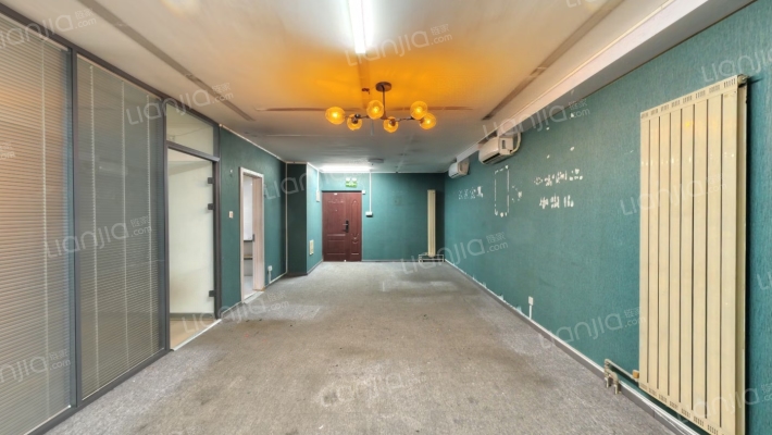 时代风帆大厦二手房实景图