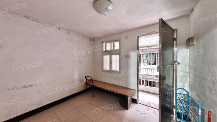 步思里14号二手房实景图