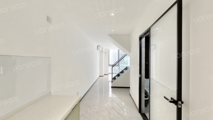 招商局丝路中心二手房实景图