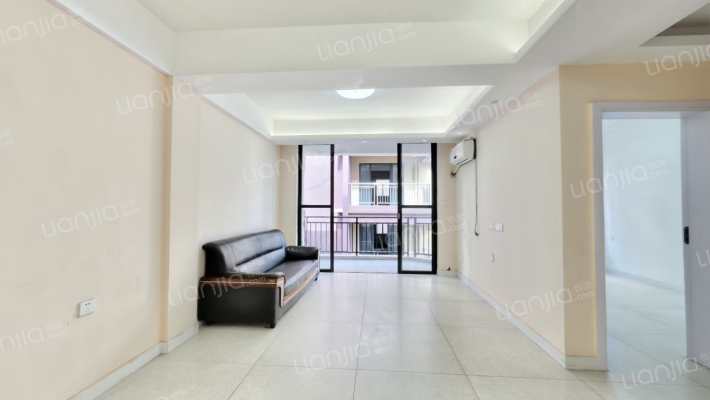 侨君府二手房实景图