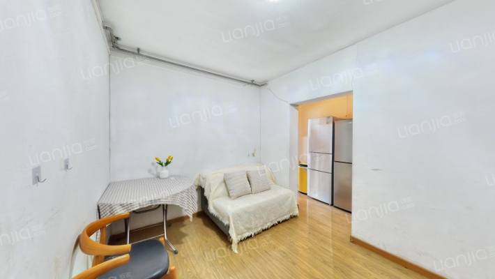 月季园二手房实景图