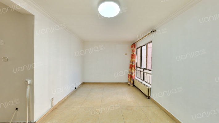 雅成一里二手房实景图