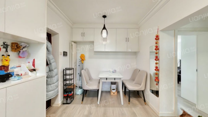 车站西街13号院二手房实景图