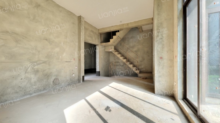 协信天奉合府二手房实景图