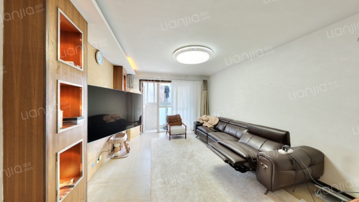 苹果派二手房实景图