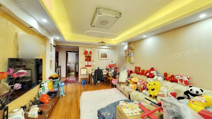 嘉隆建材城二手房实景图