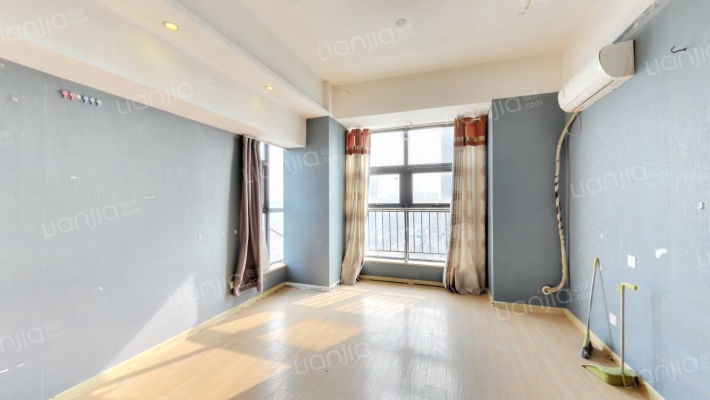 龙子湖微时代二手房实景图