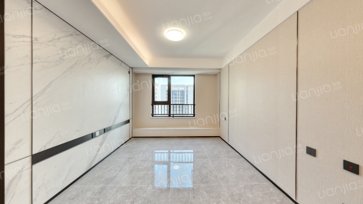 德贤华府二手房实景图