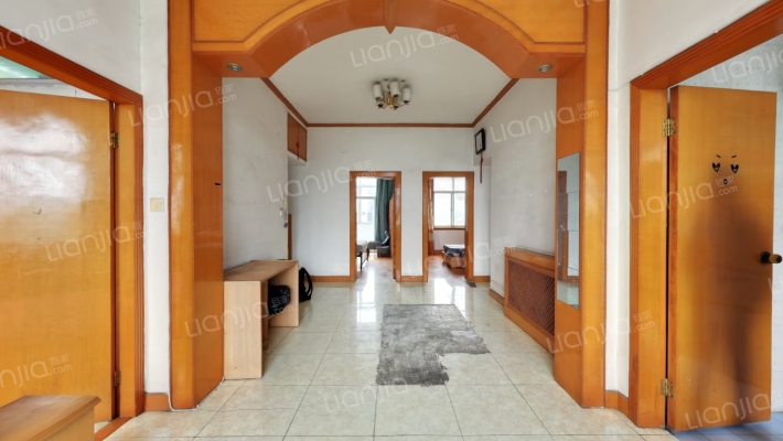 湖北经济学院宿舍二手房实景图