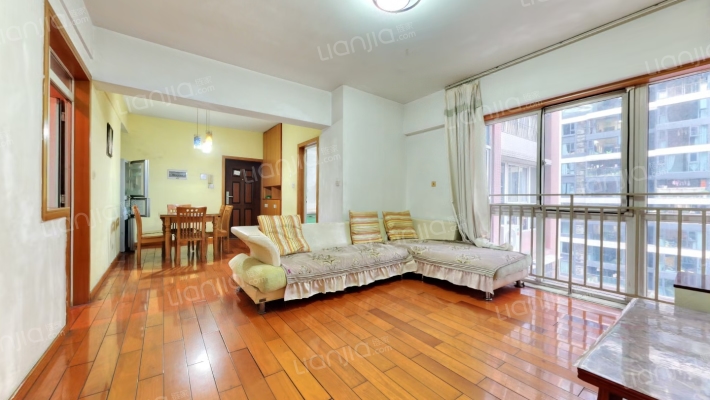 钻石年代二手房实景图