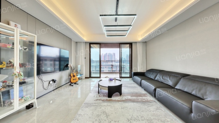 合能铂悦华庭二手房实景图