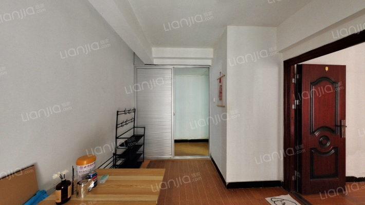 东兴新苑二手房实景图