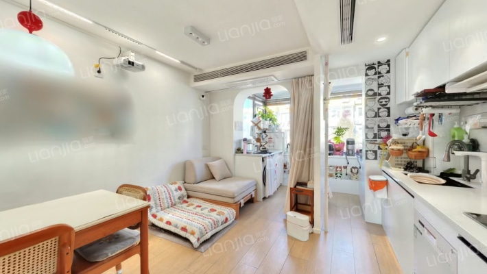 梅园二手房实景图