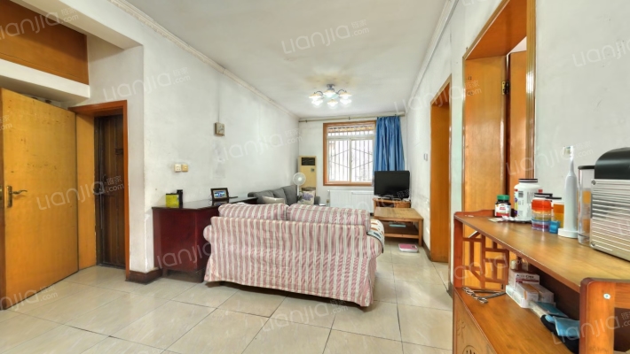 槐树街32号二手房实景图