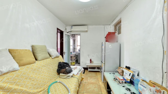 义和庄北里二手房实景图