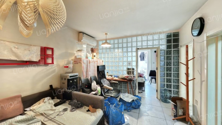 六里桥10号院二手房实景图