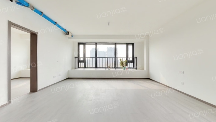 天健·泓悦府二手房实景图