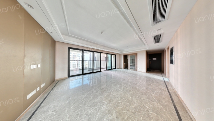 蓝光领誉二手房实景图